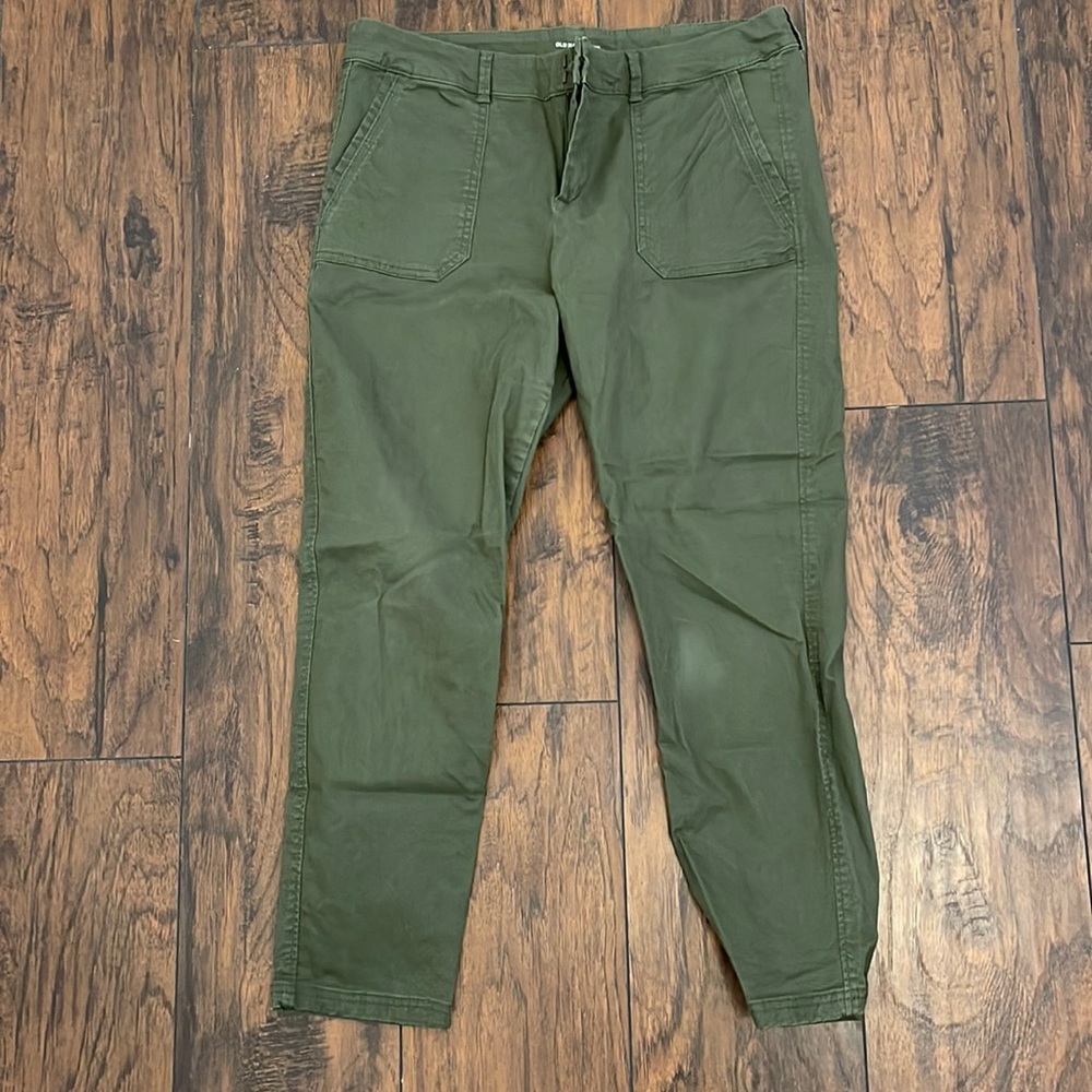 Old Navy pixie pants